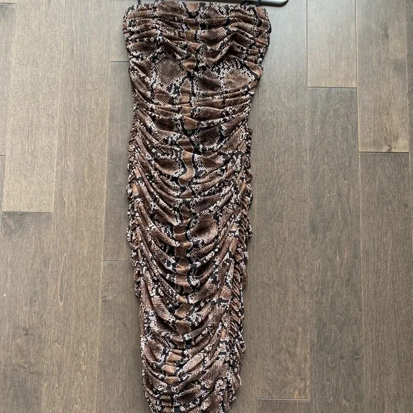 TEN by Babaton Luxor snakeskin print dress - Picture 3 of 8